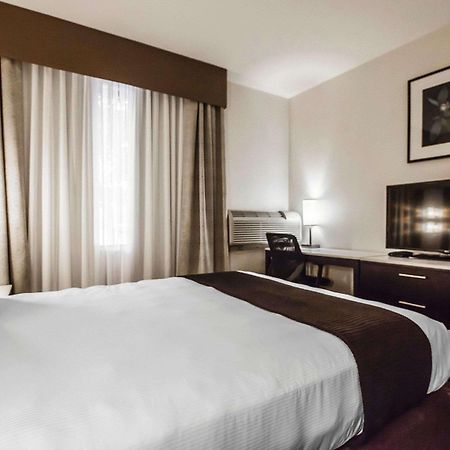 Quality Hotel Airport South Richmond Exterior foto