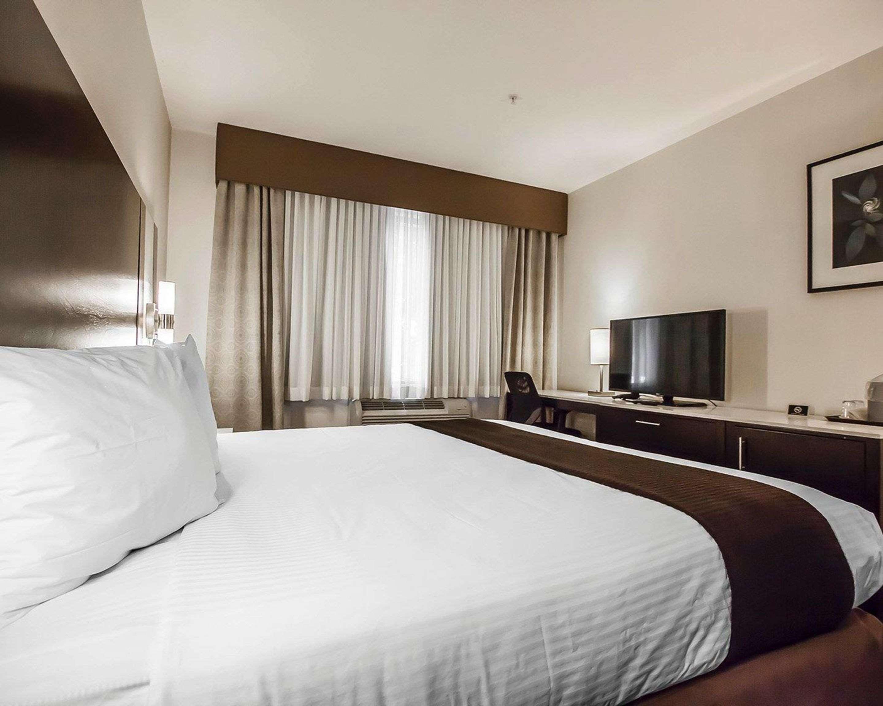 Quality Hotel Airport South Richmond Exterior foto