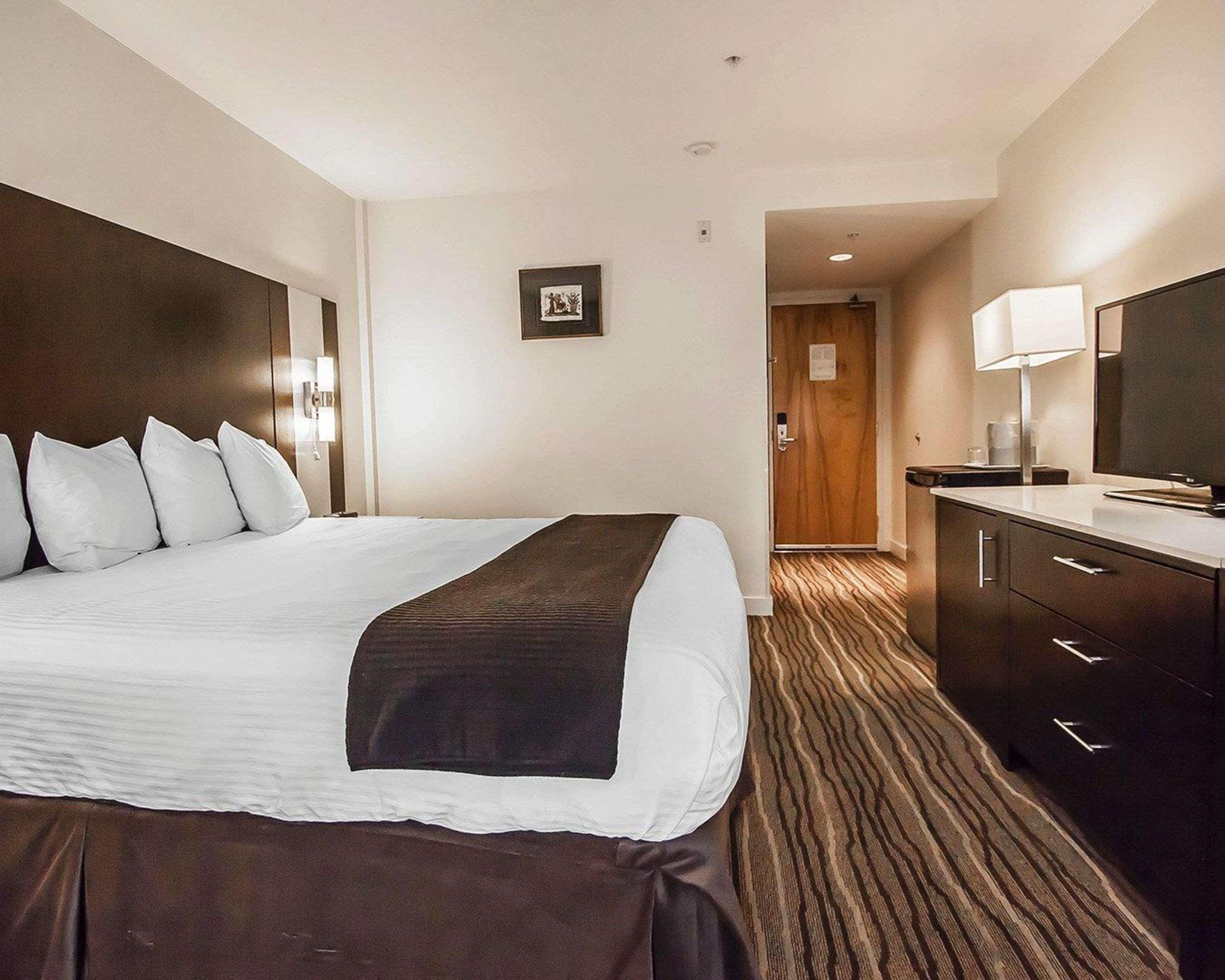 Quality Hotel Airport South Richmond Exterior foto